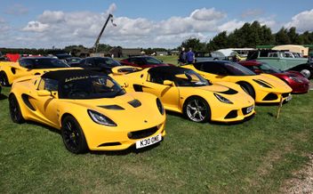 Popular Classic To Modern Motor Show returns to Croft.