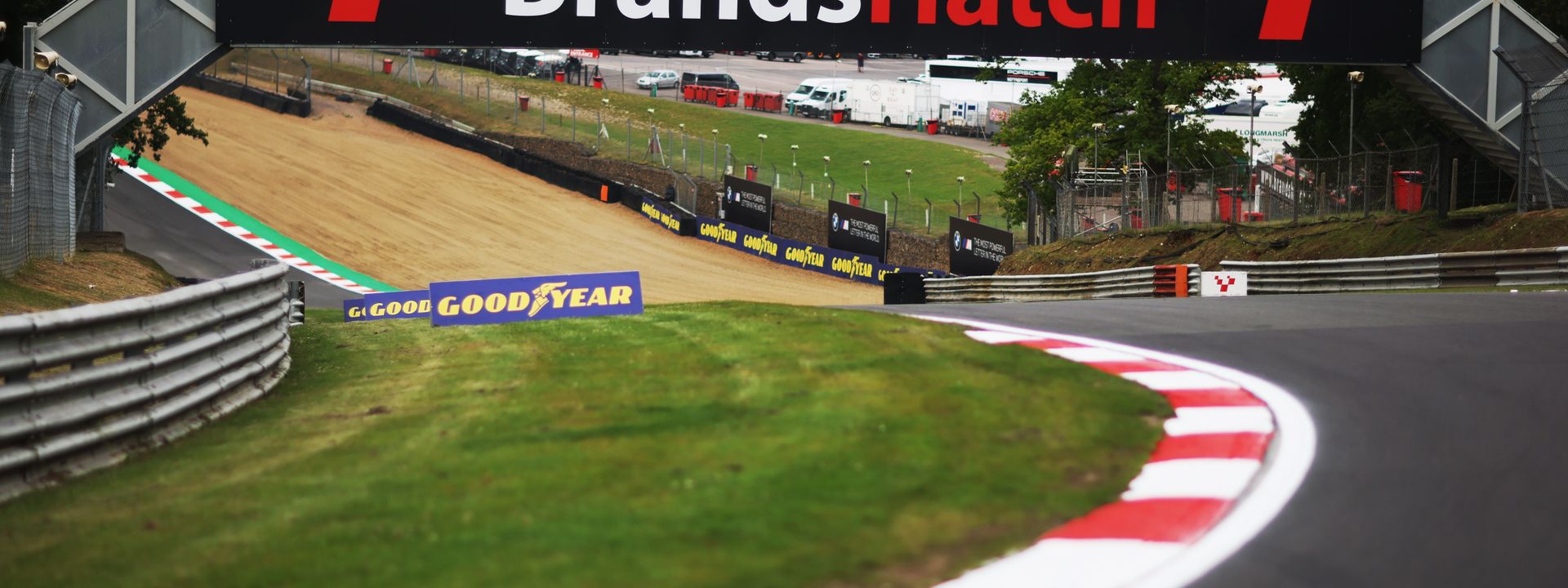 BTCC headlines British battles this weekend.