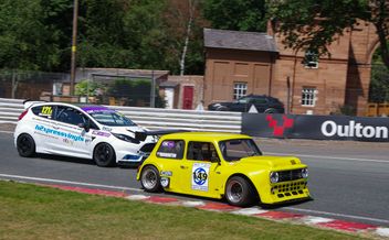 Second visit to Donington Park beckons for CNC Heads Sports & Saloons.