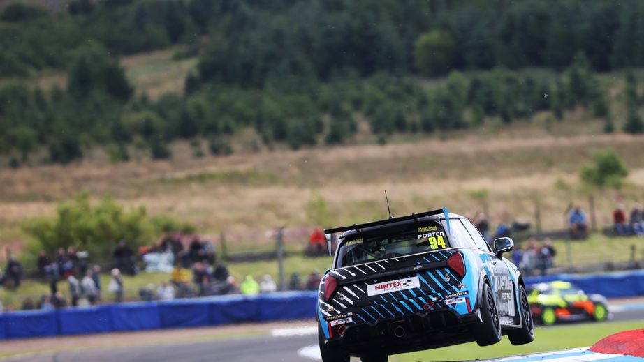 MINI CHALLENGE JCW