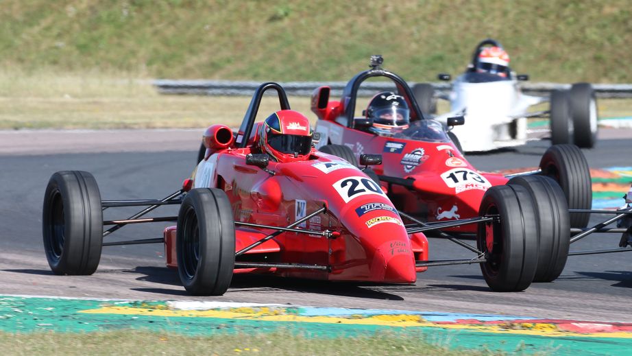 FF1600