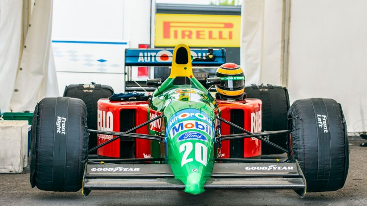 F1 Cars at Thruxton