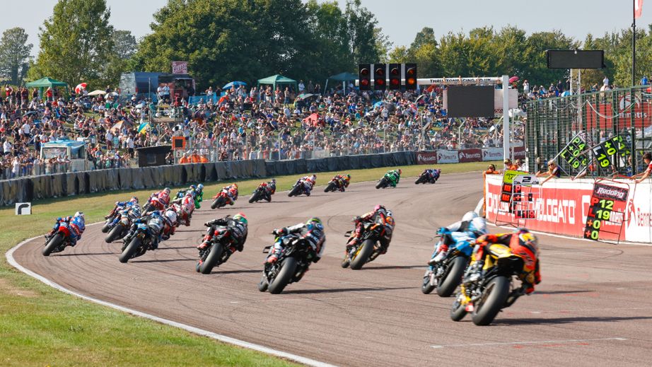 BSB riders on the pitlane straight