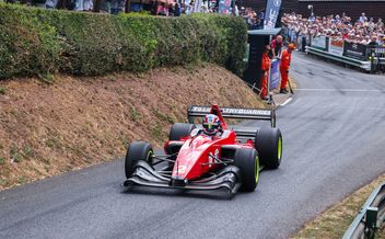 Wallace Menzies maxes out in Shelsley thriller.