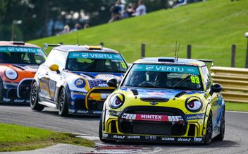 MINI CHALLENGE to run post-season taster day at Donington Park.