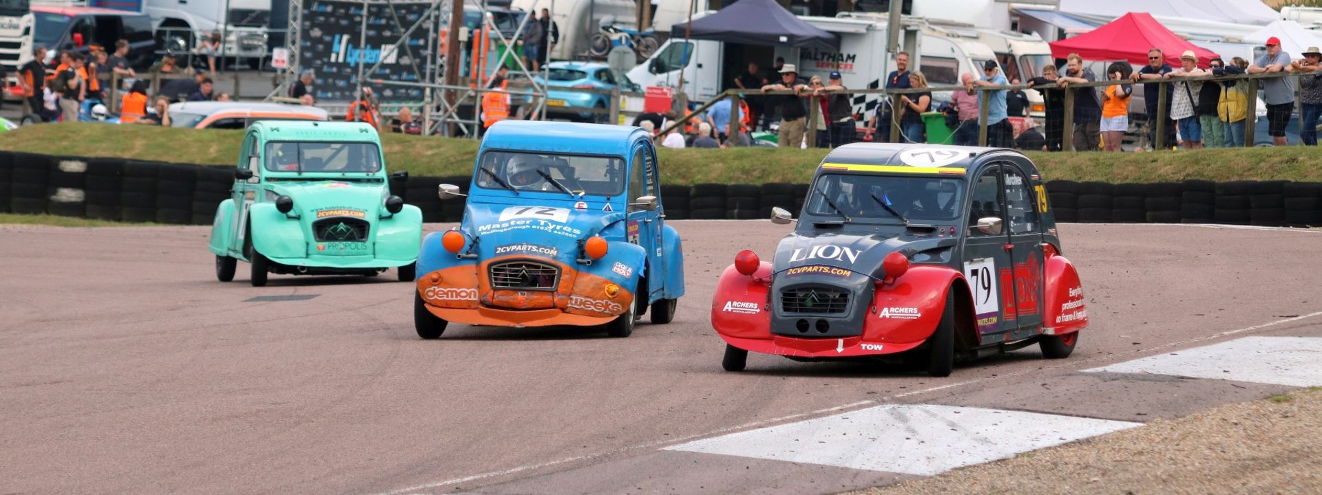 24 Hours of Deux Chevaux.