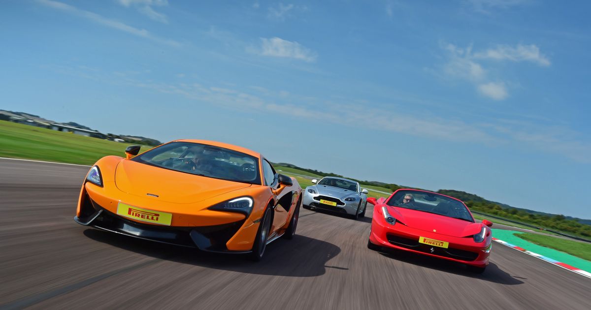 Supercar Driving Experiences at UK's Fastest Track