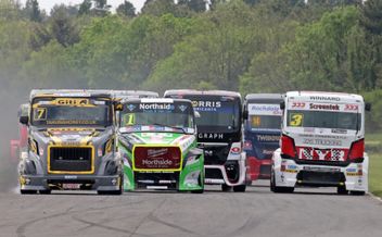 Blockbuster BARC action headlines Convoy Cymru at Pembrey.