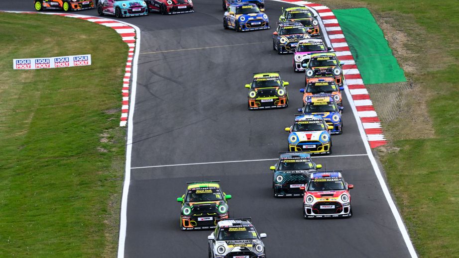 MINI CHALLENGE JCW