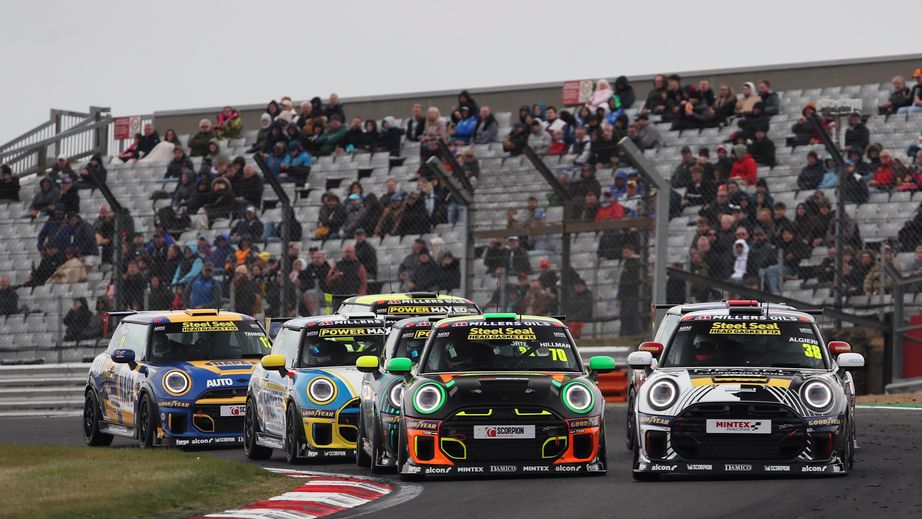 MINI CHALLENGE JCW