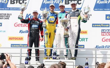 Dan Lloyd eyes home glory