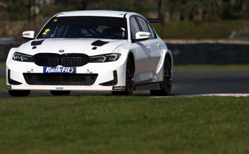Daryl De Leon leads the way at official BTCC pre-season test at Croft.