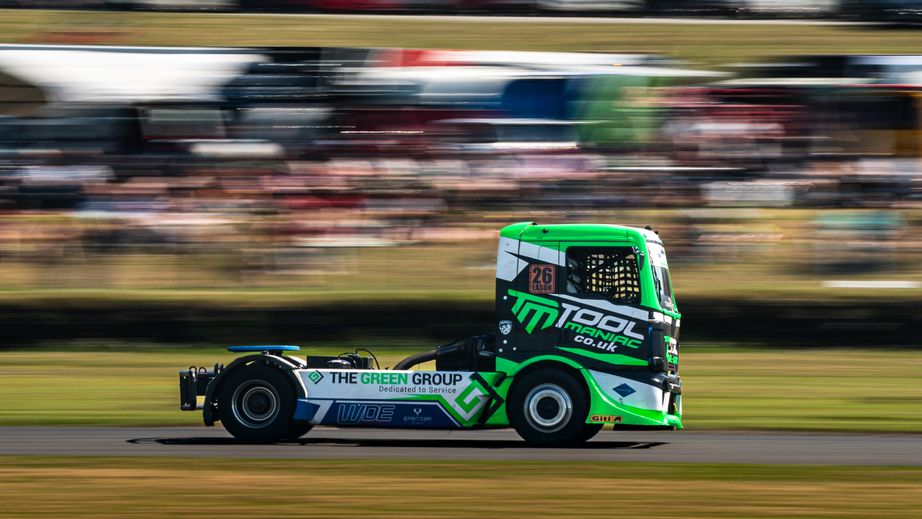 British Trucks on track