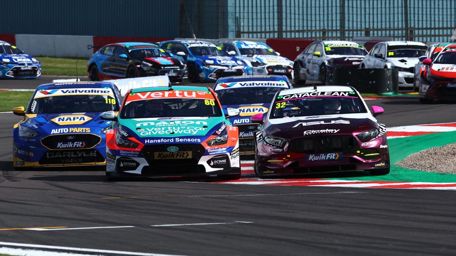 TOCA at Donington Park