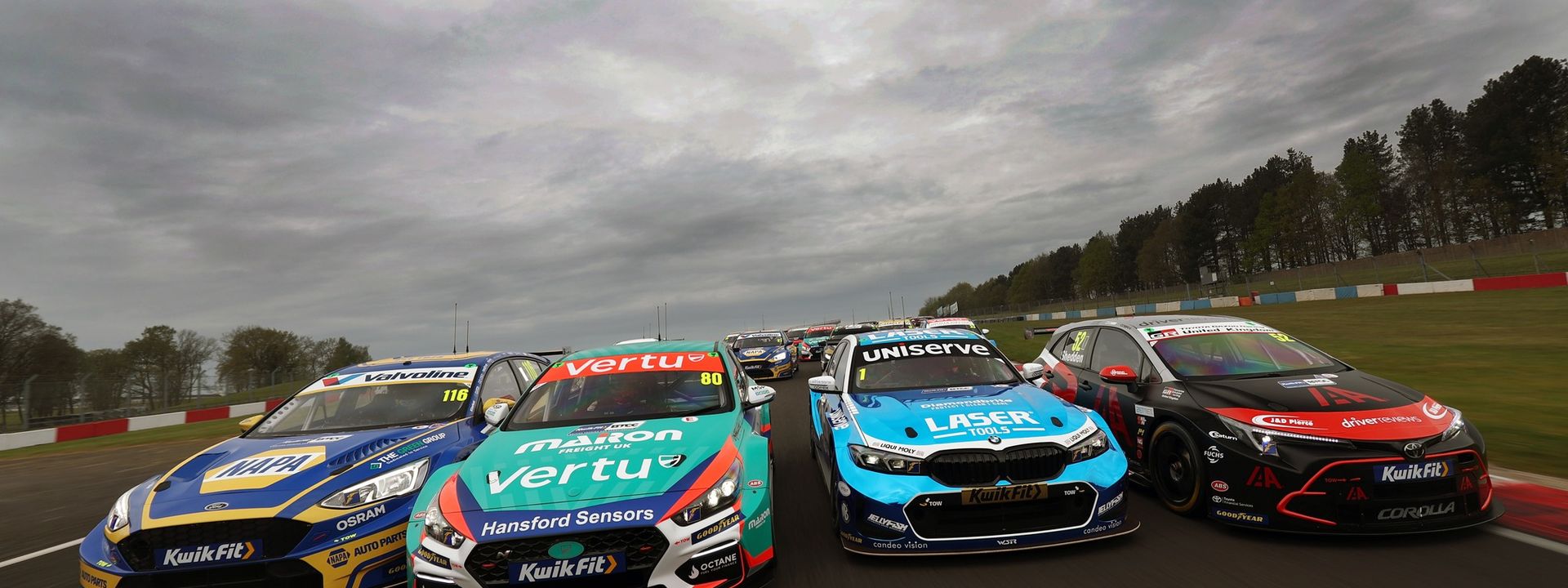 BTCC launches 2025 season at Donington Park.