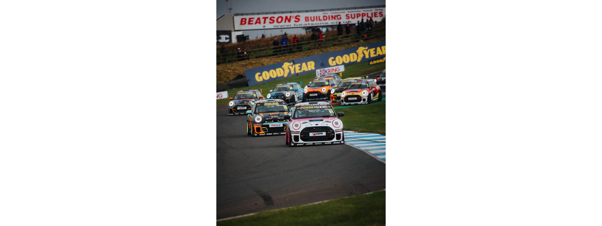 TOCA support championships deliver blockbuster action at Knockhill.