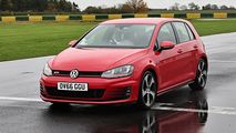 VW Golf at a Croft Circuit track day