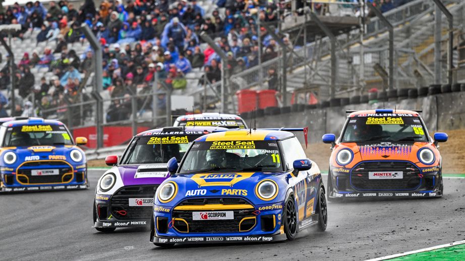 MINI CHALLENGE JCW