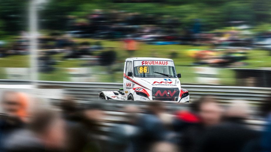 British Trucks startline at Thruxton