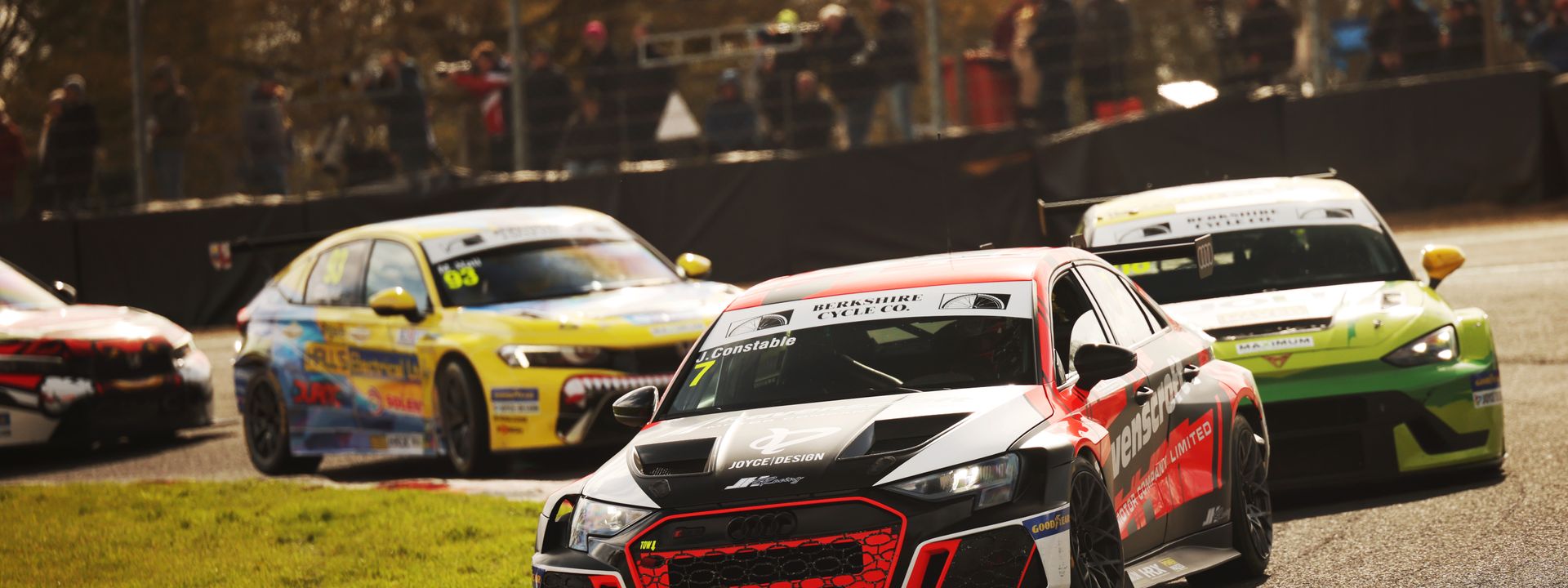 TCR UK planning to stage endurance race later this season.