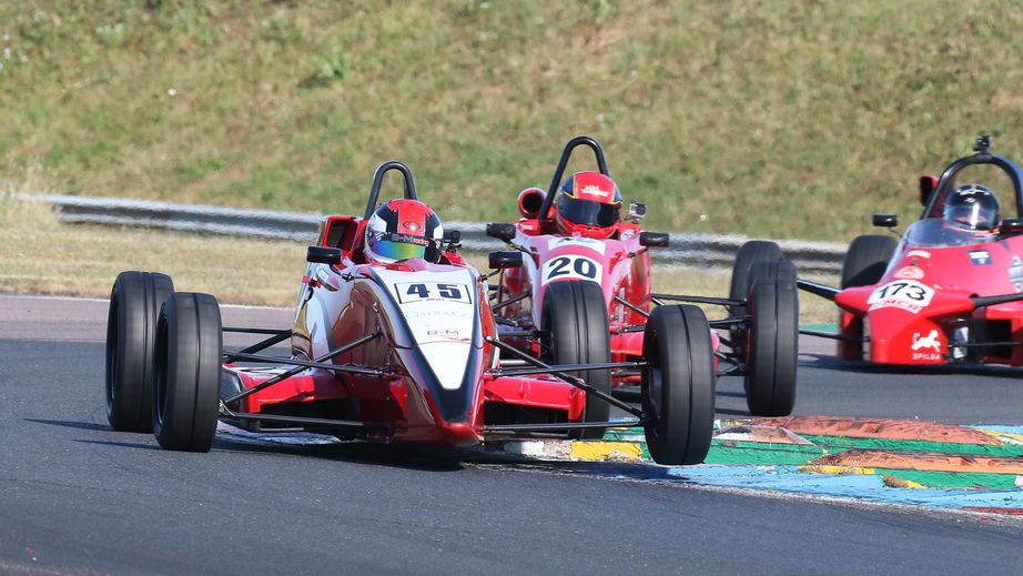 FF1600