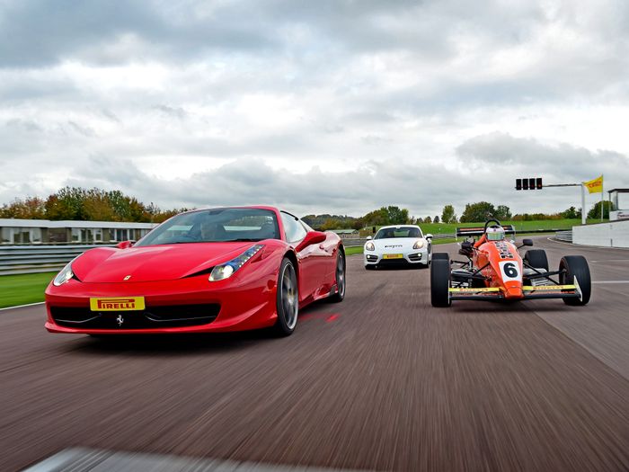 Cars on track at Thruxton