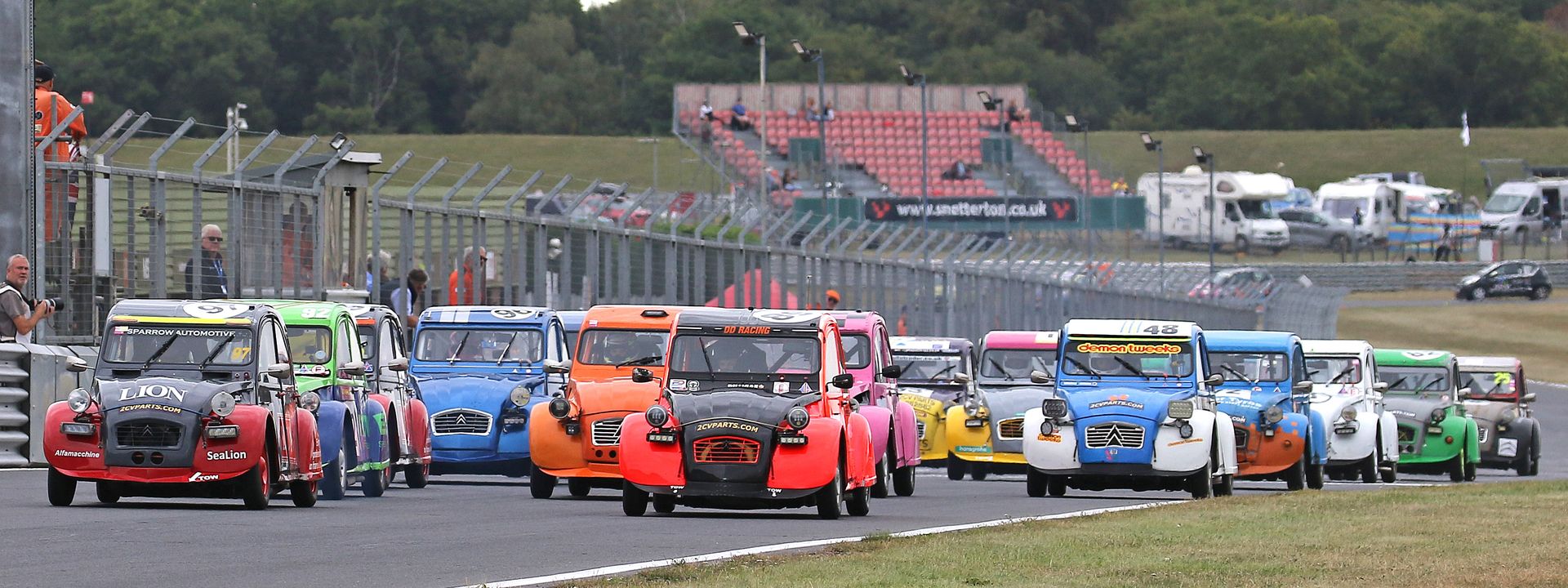 2CV Team Lion reign supreme in 24-hour race at Snetterton.