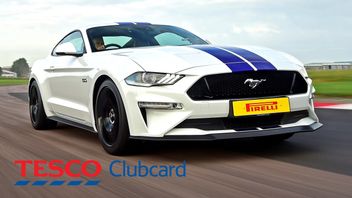 Ford Mustang at Thruxton