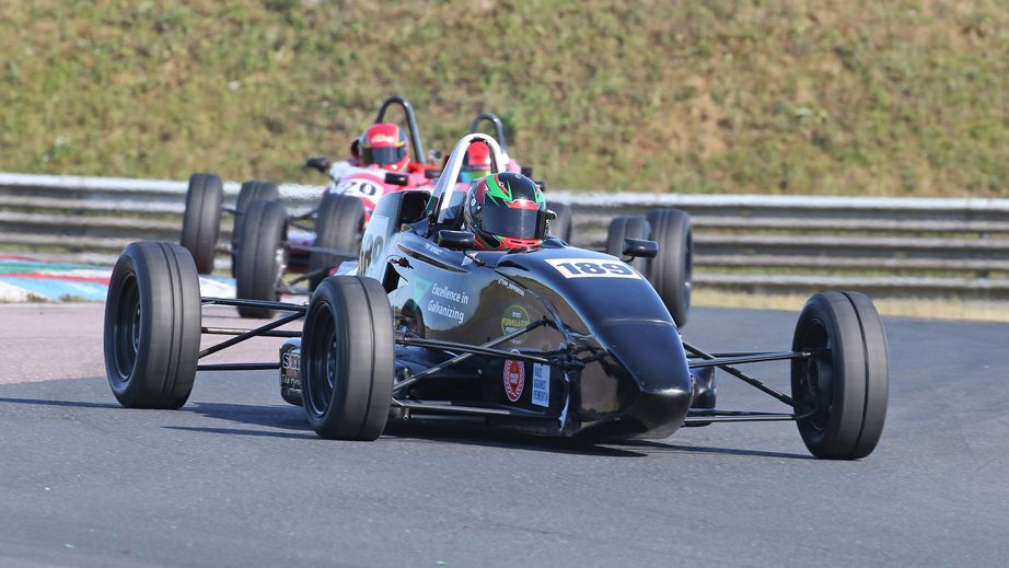 FF1600