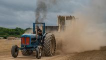 Tractor Pulling