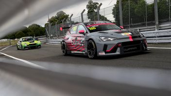TCR at Oulton Park