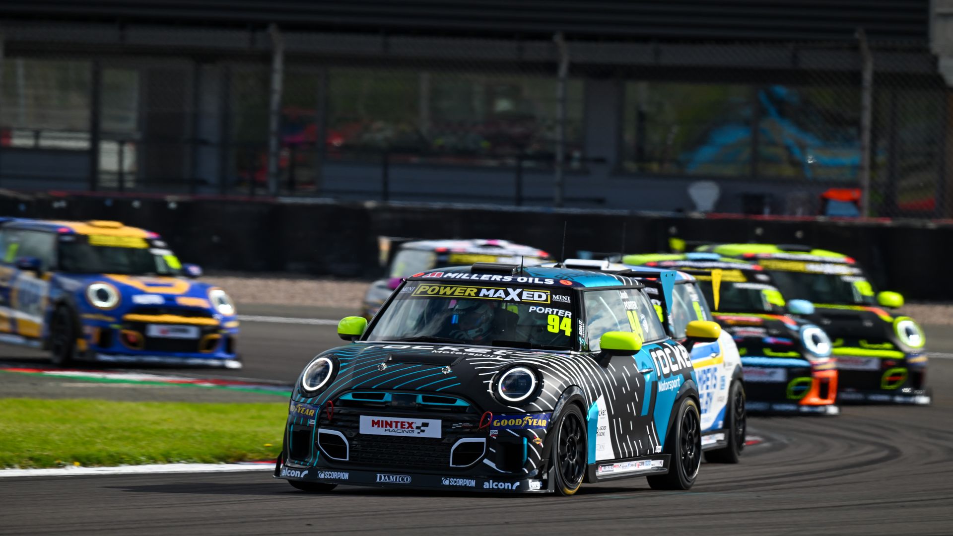 MINI CHALLENGE JCW