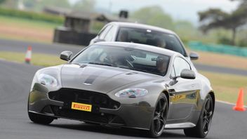 Aston Martin at Croft
