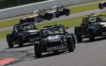 BARC delivers Brands Hatch blockbuster on Indy layout.