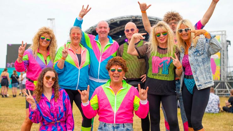Fancy dress at Thruxton Retro