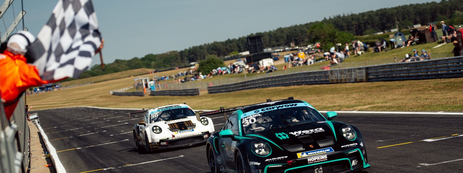 Snetterton sets the scene for scorching action on TOCA support bill.