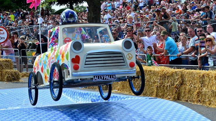 Soapboc Derby at Thruxton