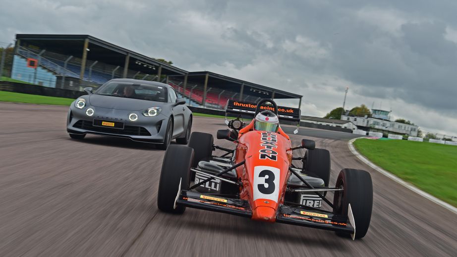 Racing Car 